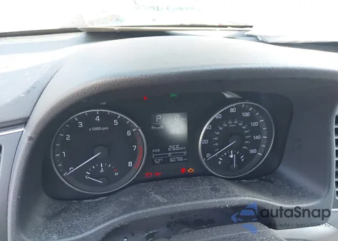 2017 Hyundai Elantra Se z USA, uszkodzony, nr VIN KMHD84LF6HU185950